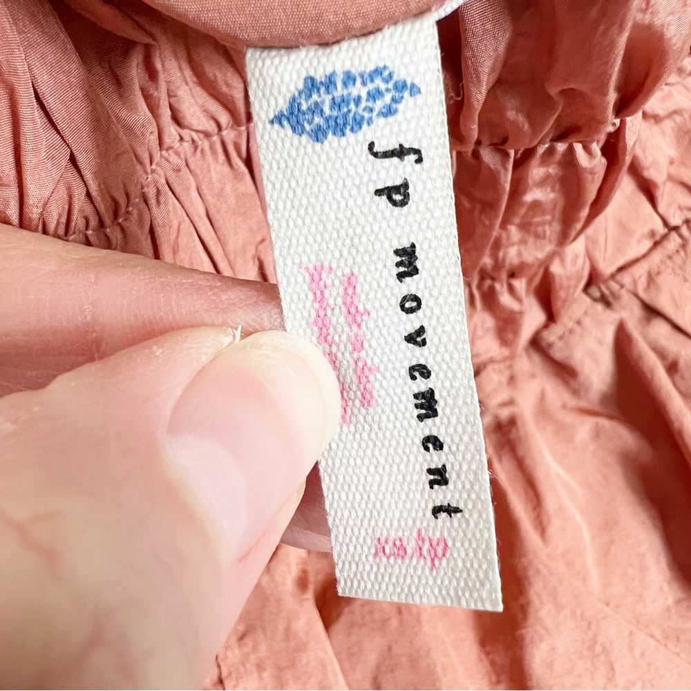 Free People Way Home Shorts in Brushed Apricot Size XS - Picture 10 of 13